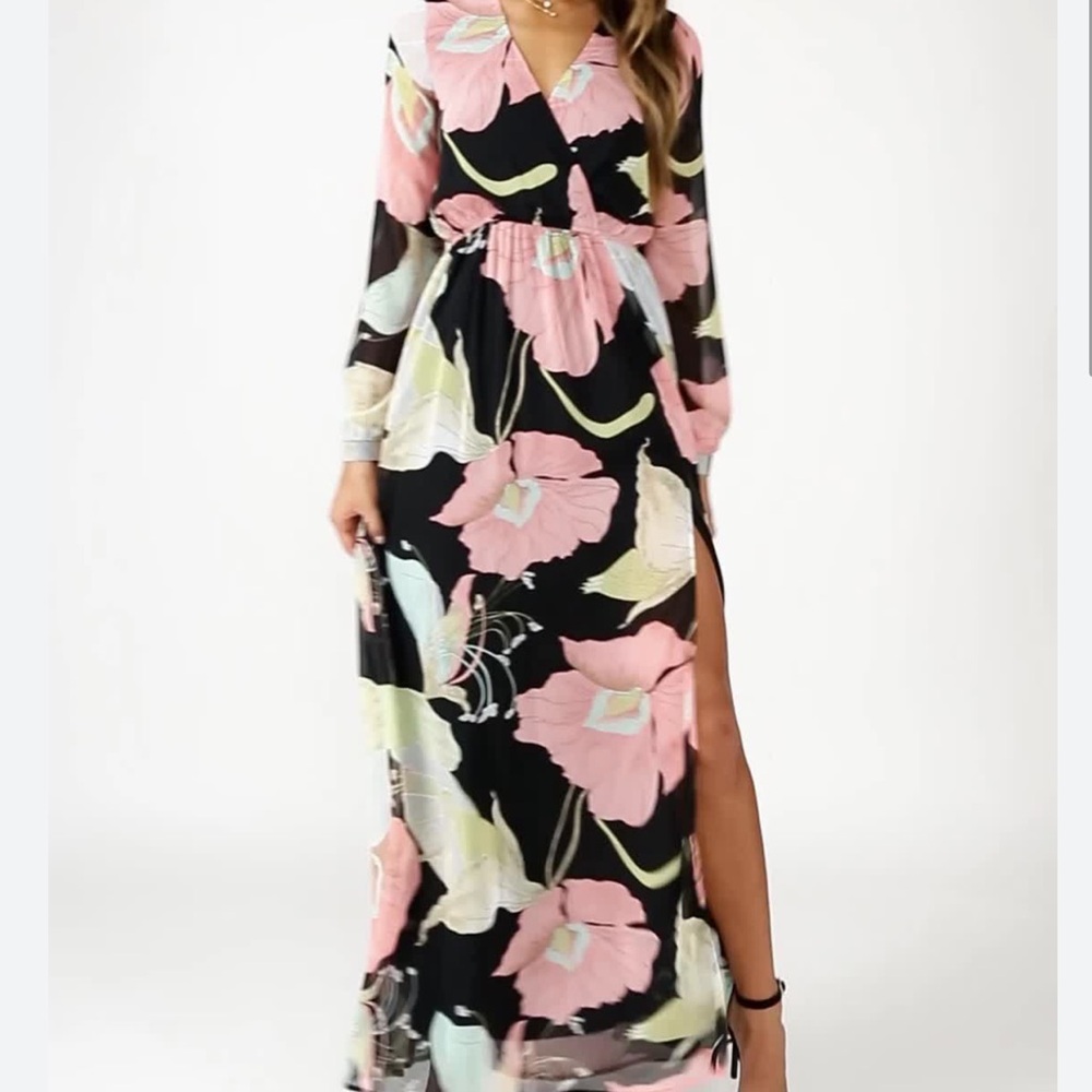 Lulus Wondrous Water Lilies Maxi | NWT | Size L | Romantic Style